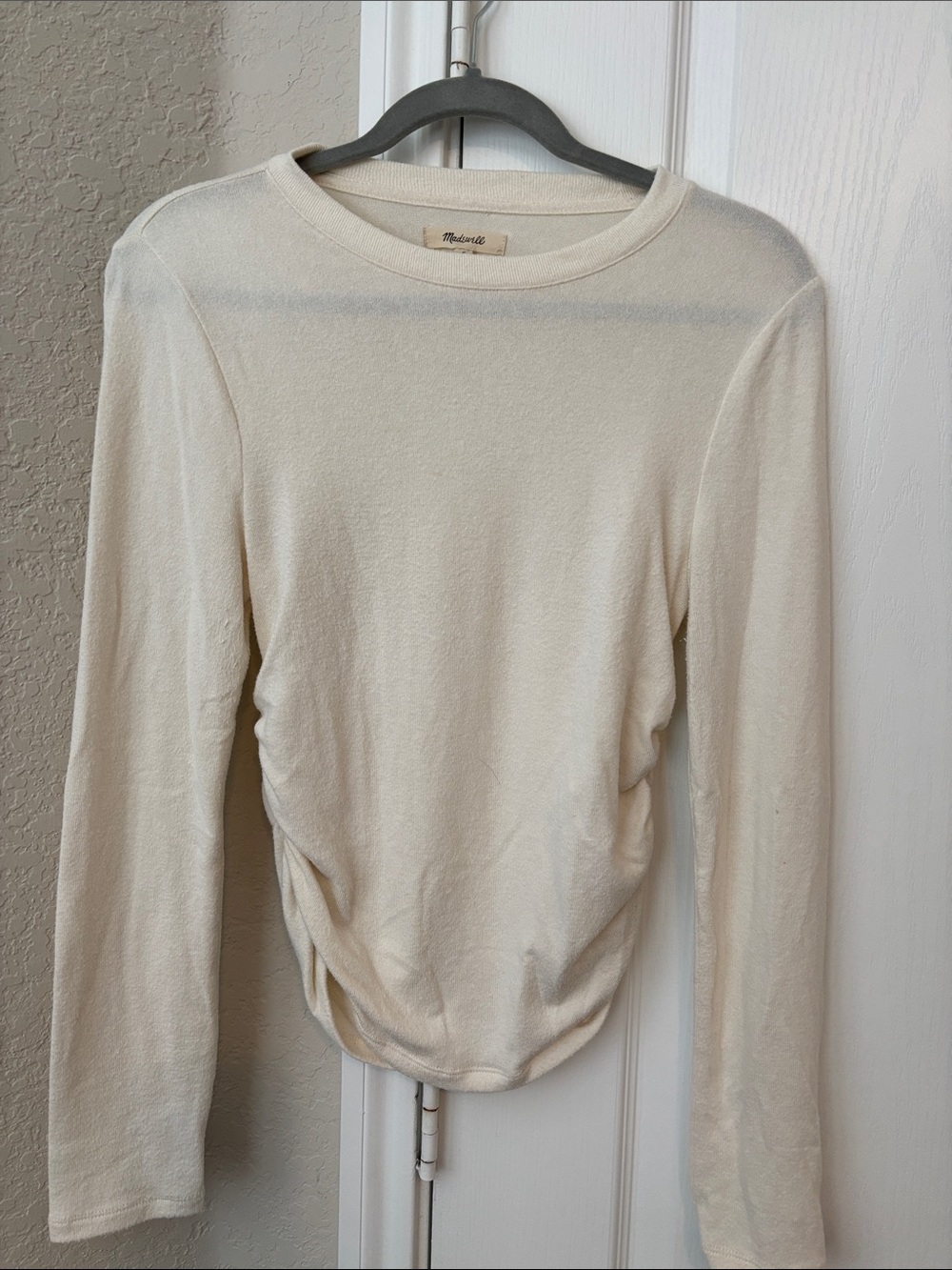 Pre-owned Madewell Off-White Long Sleeve Cinched-Hem Crew Top